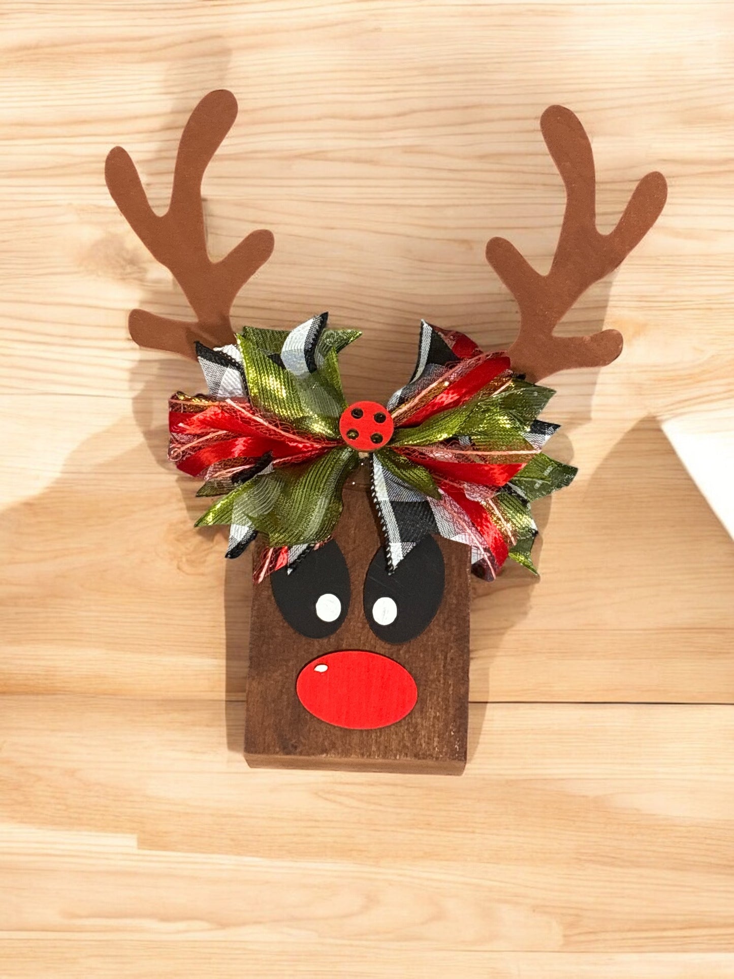 Rudolph Shelf sitter